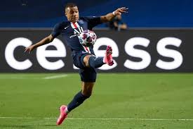 Kylian Mbappé ha giocato partite consecutive nello sprint finale di ogni stagione